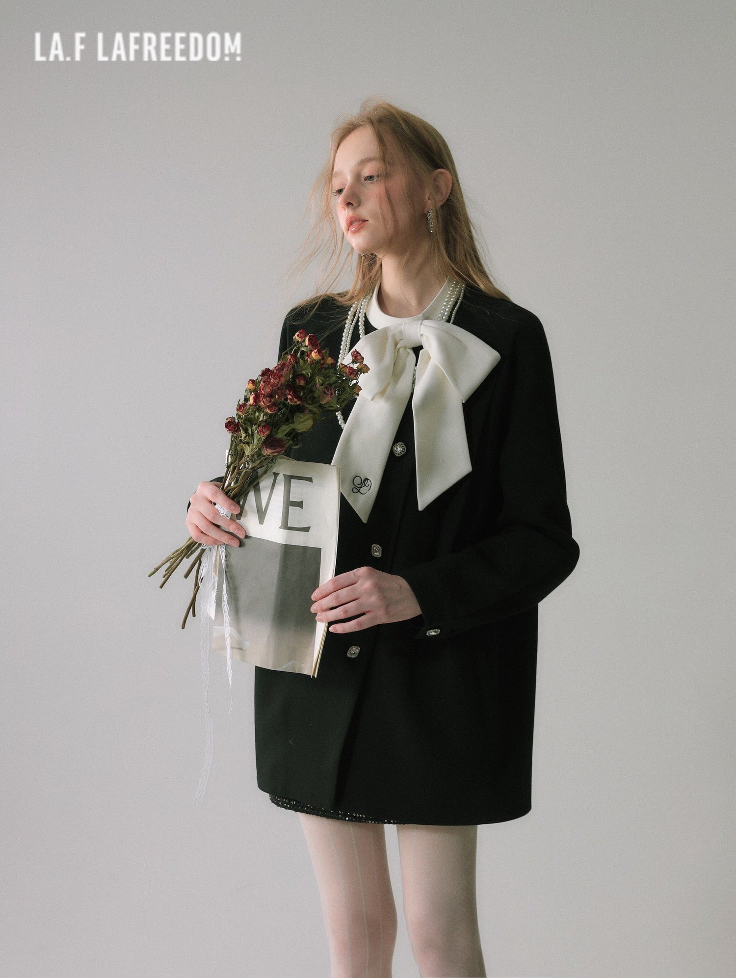 LA FREEDOM Bow-Tie Cape Coat(2 colors)