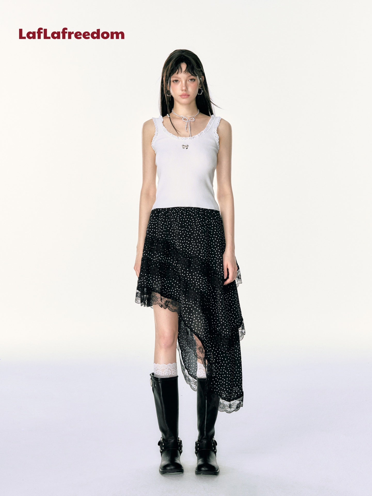 Lafreedom Lace Cut Side Skirt(2color)
