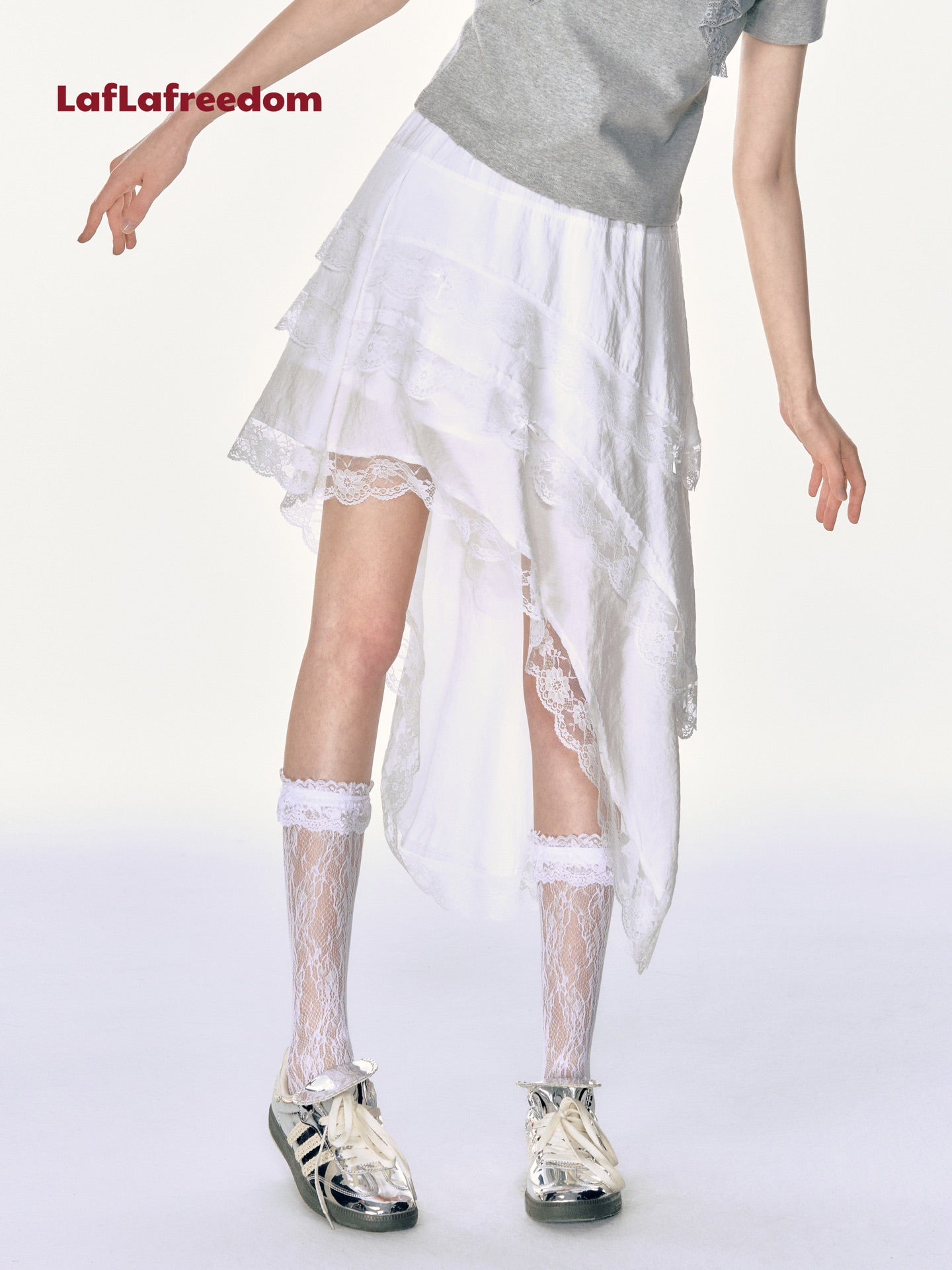 Lafreedom Lace Cut Side Skirt(2color)
