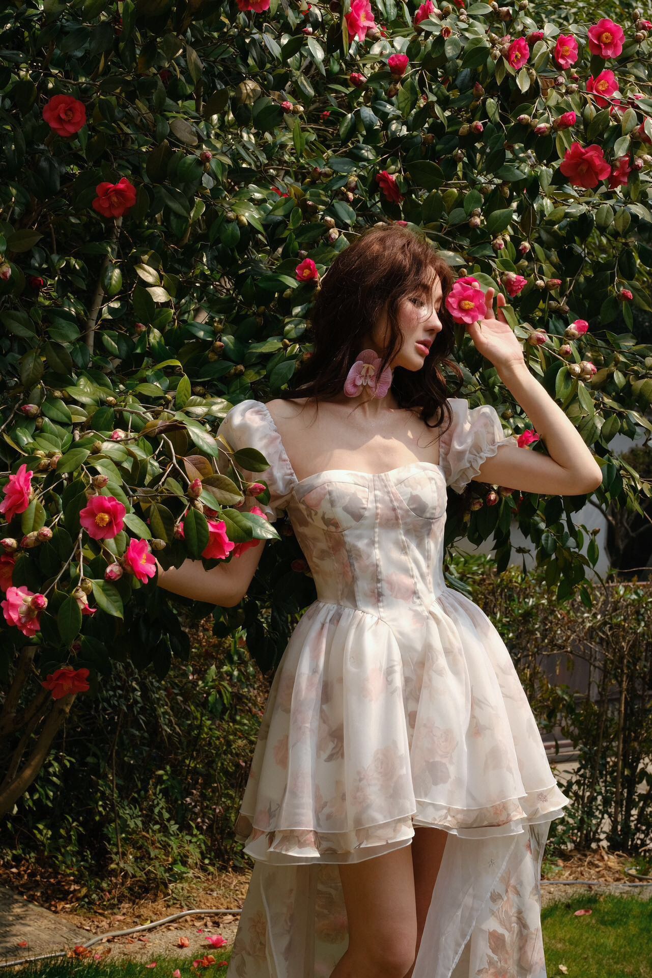 Jean Soo PAINTING ROSE MINI DRESS(removable tail)