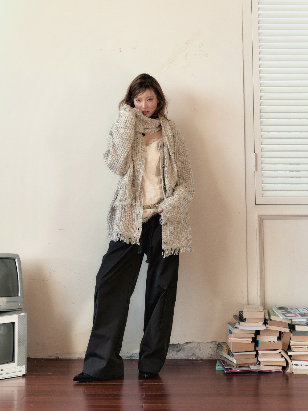 VIA PITTI V24DK116 Broken Cardigan with Scarf