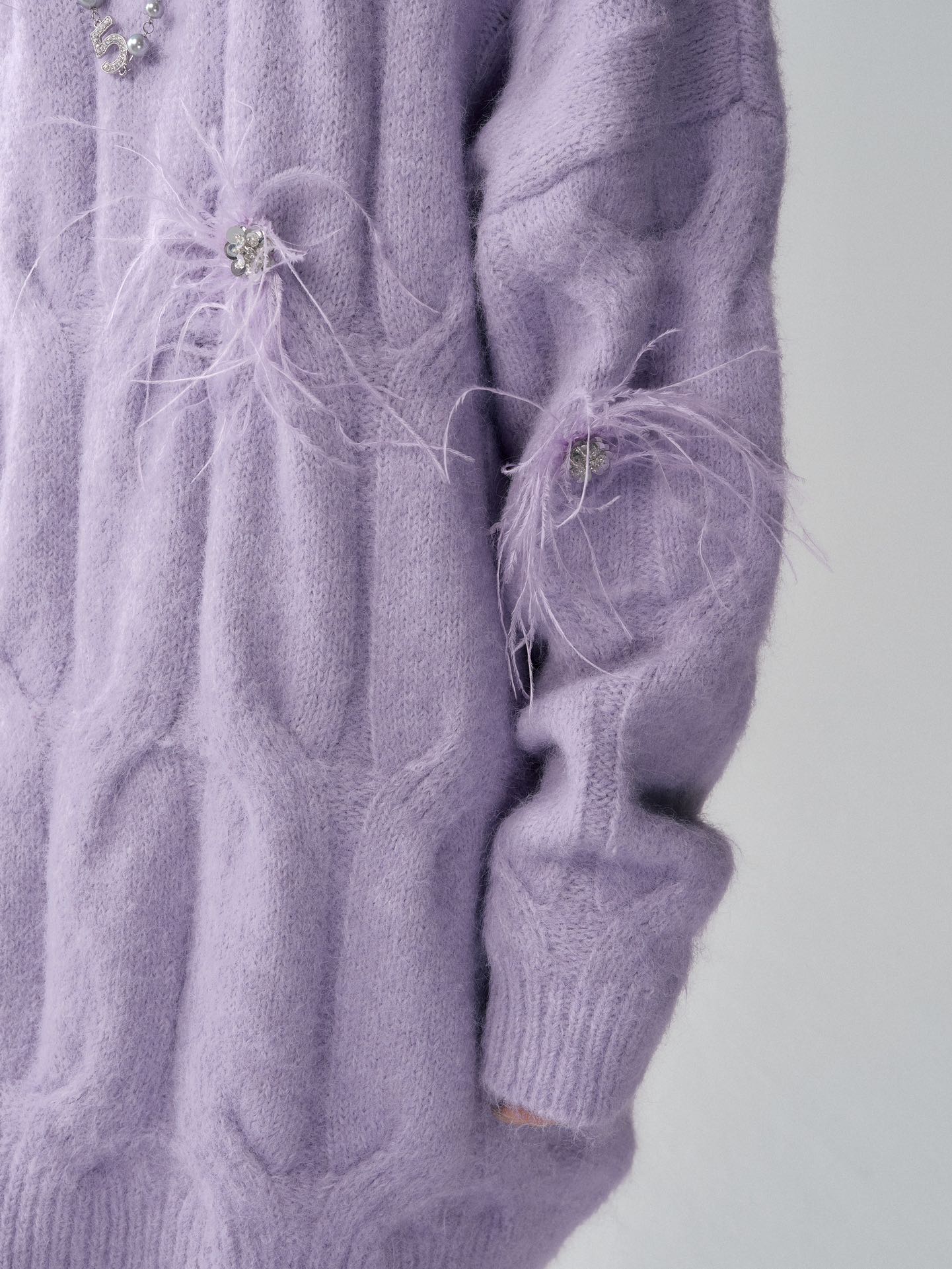 Lafreedom LAF341005 Feather Oversize Sweater(3color)