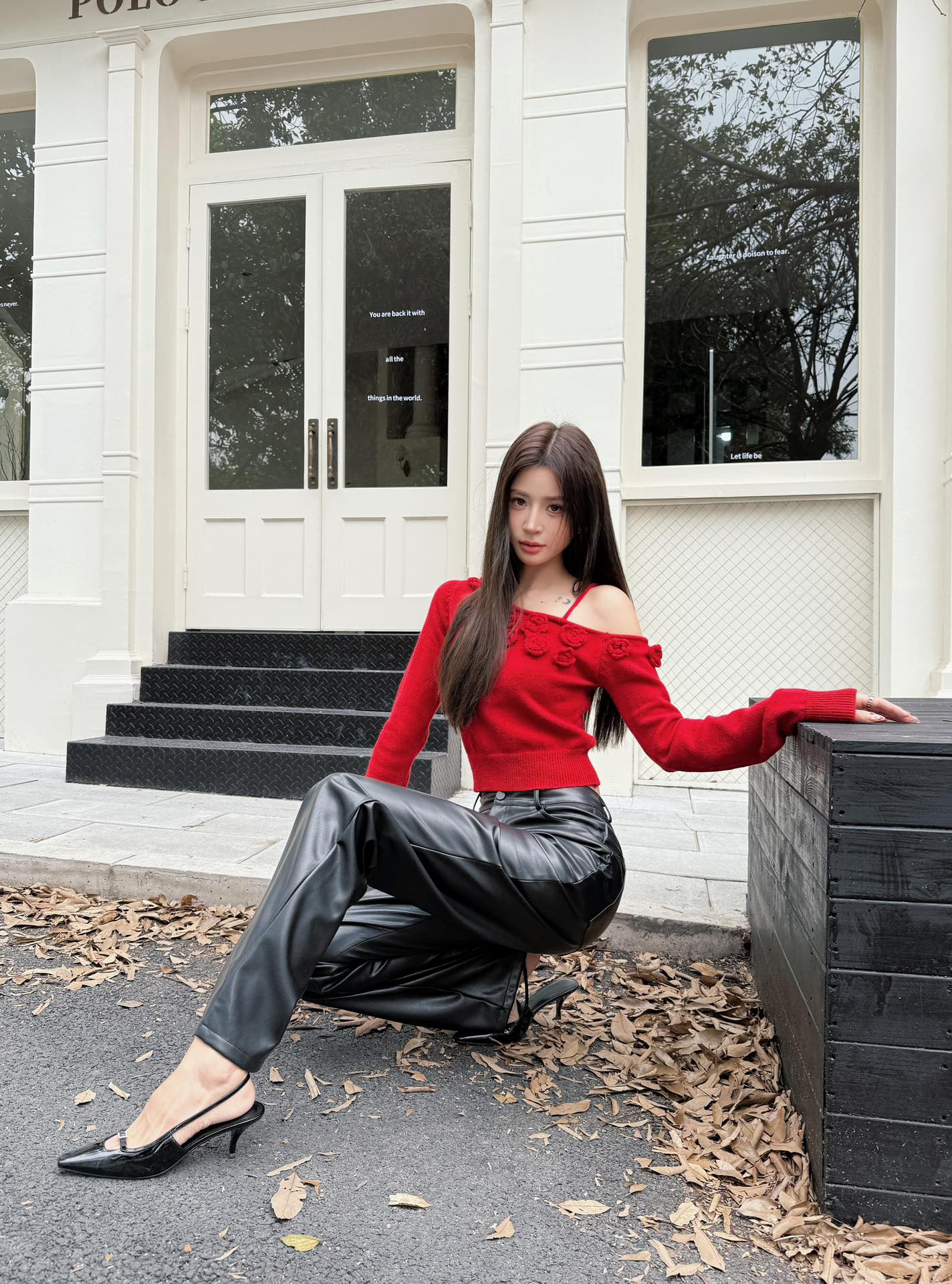West.Y One-shoulder Top & Slim-fit Leather Pants