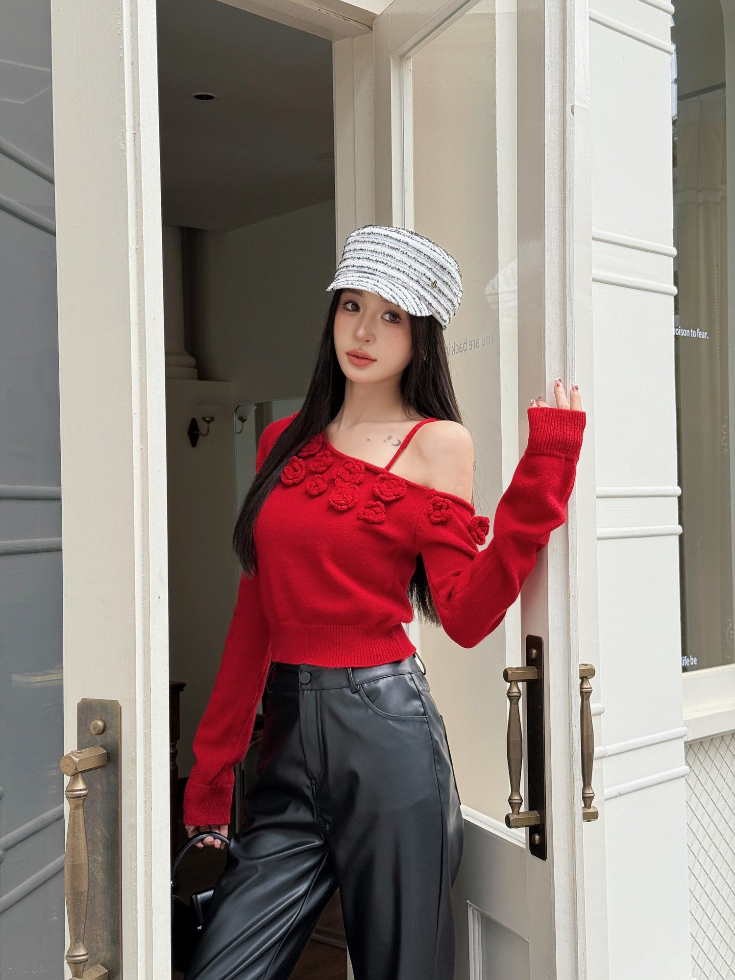 West.Y One-shoulder Top & Slim-fit Leather Pants