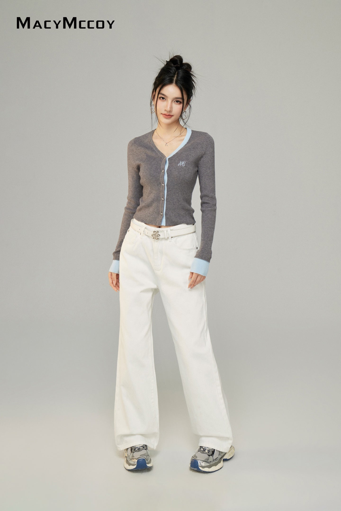 Macy Mccoy sale MMC2025006 Fake two V-neck knitted top