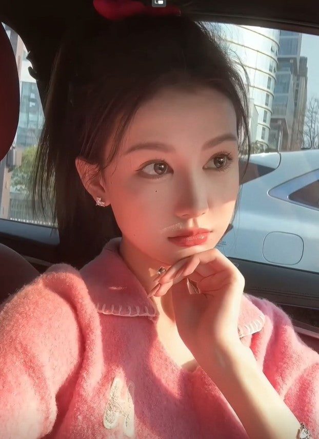 ABYB CHARMING Answer Earring