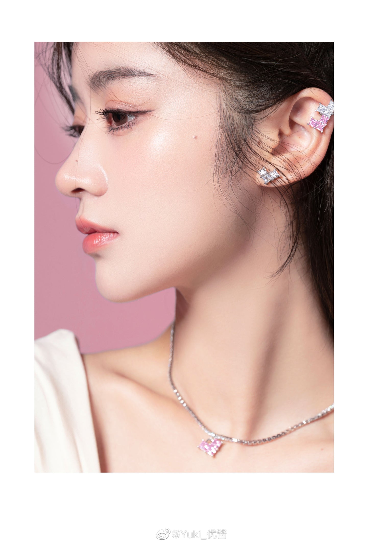 ABYB CHARMING Answer Earring