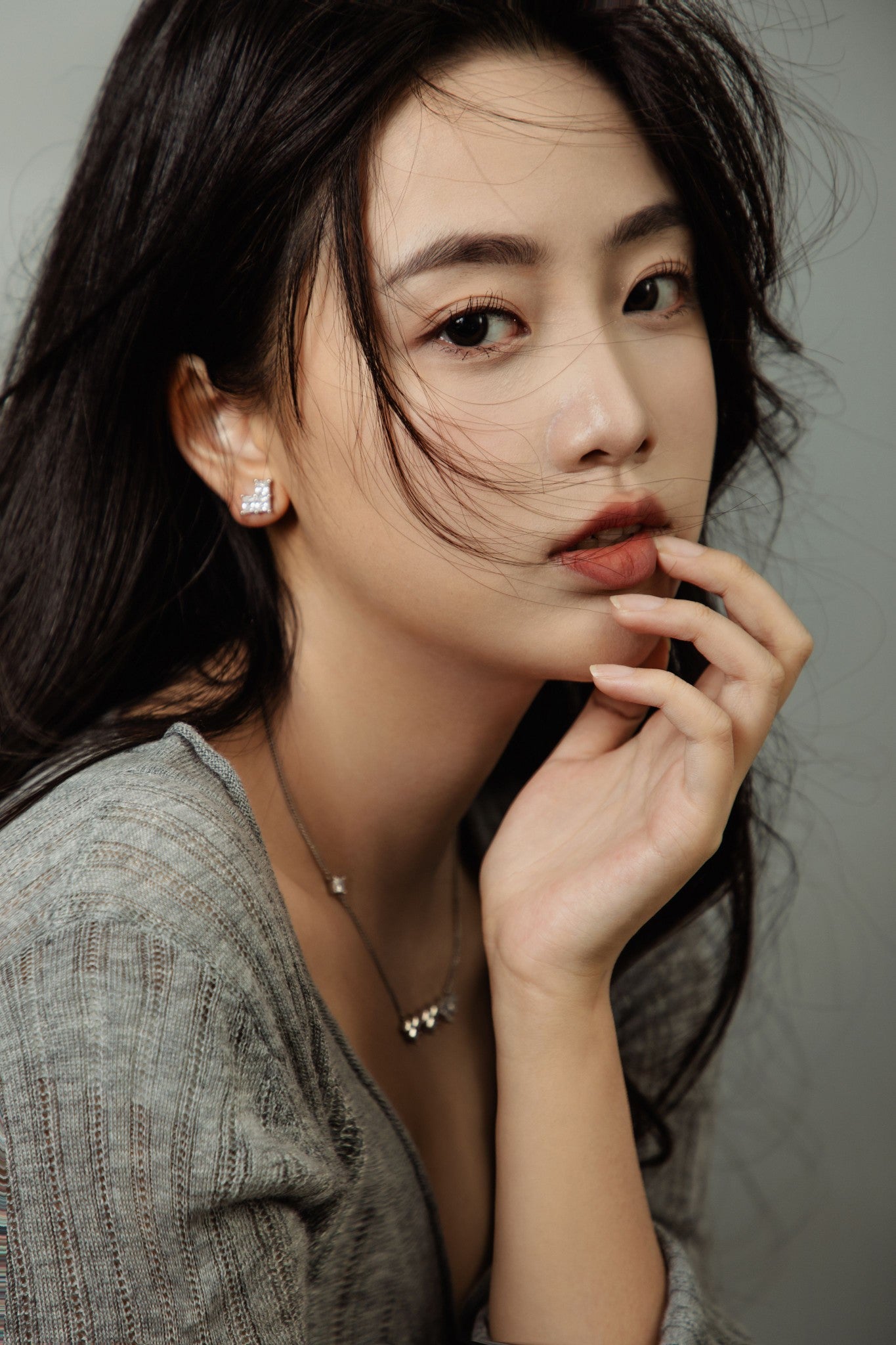 ABYB CHARMING Answer Earring