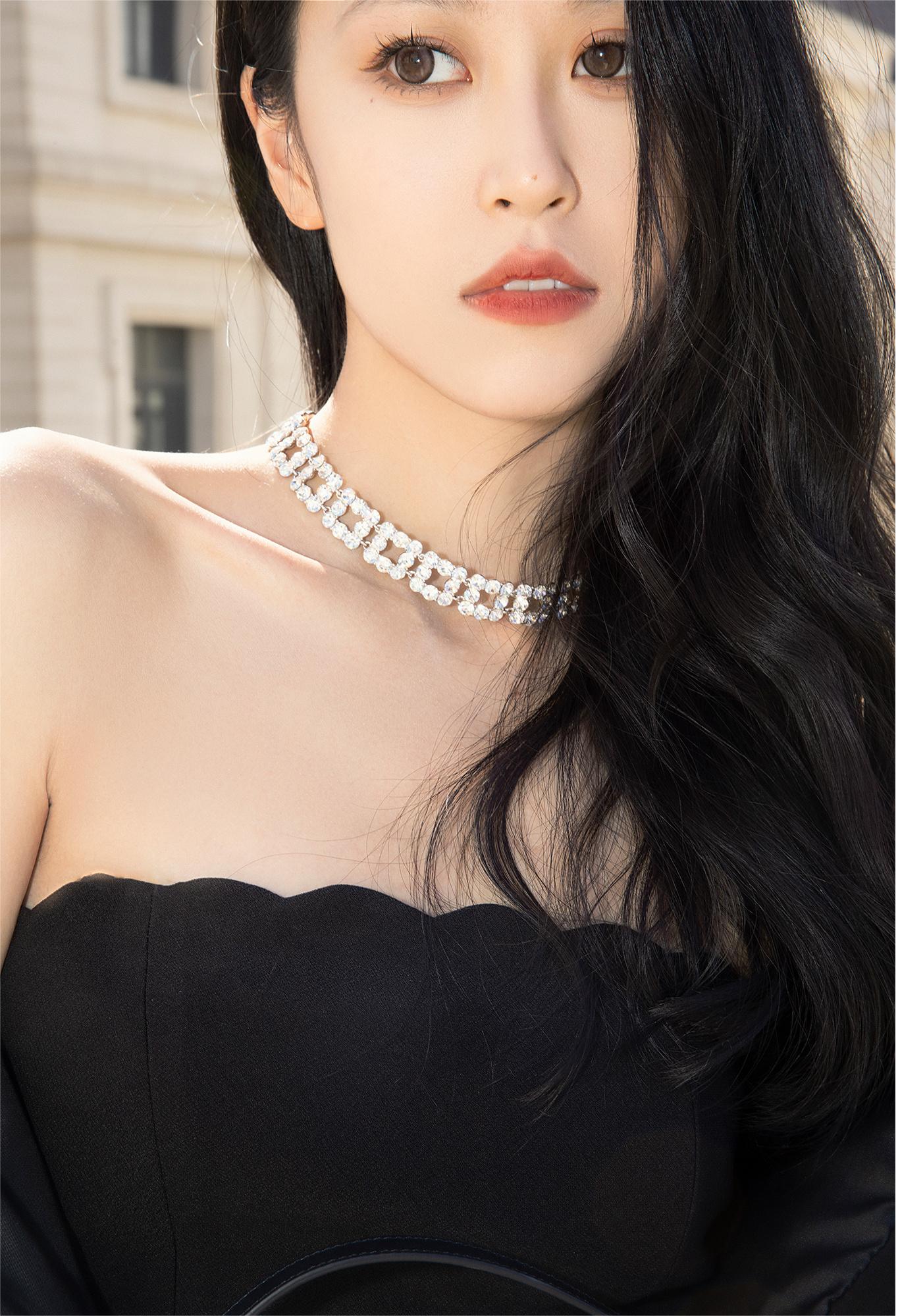 ABYB CHARMING Better Us Choker