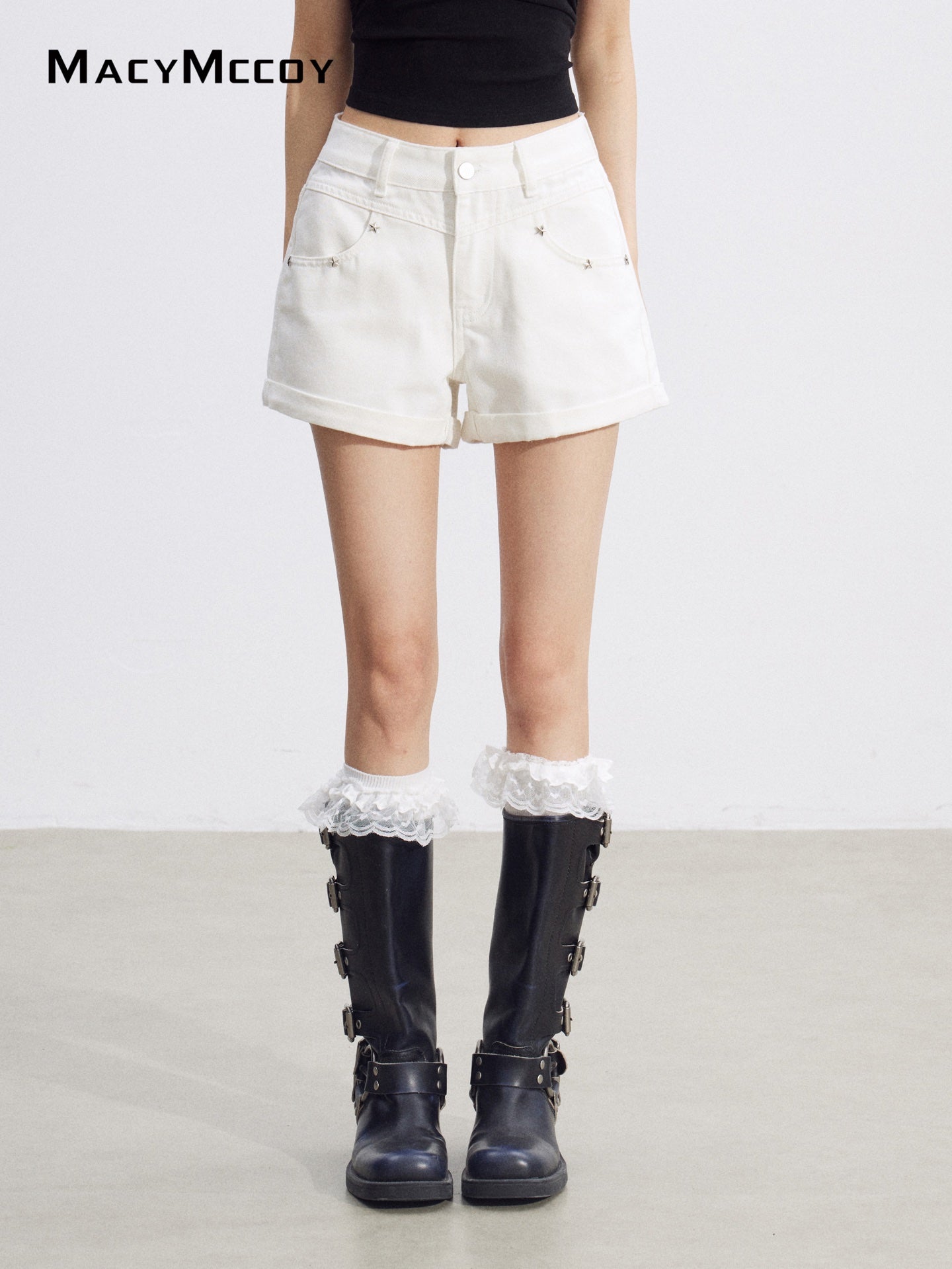 MacyMccoy MMC2026096 Bow Embroidered Shorts(2color)