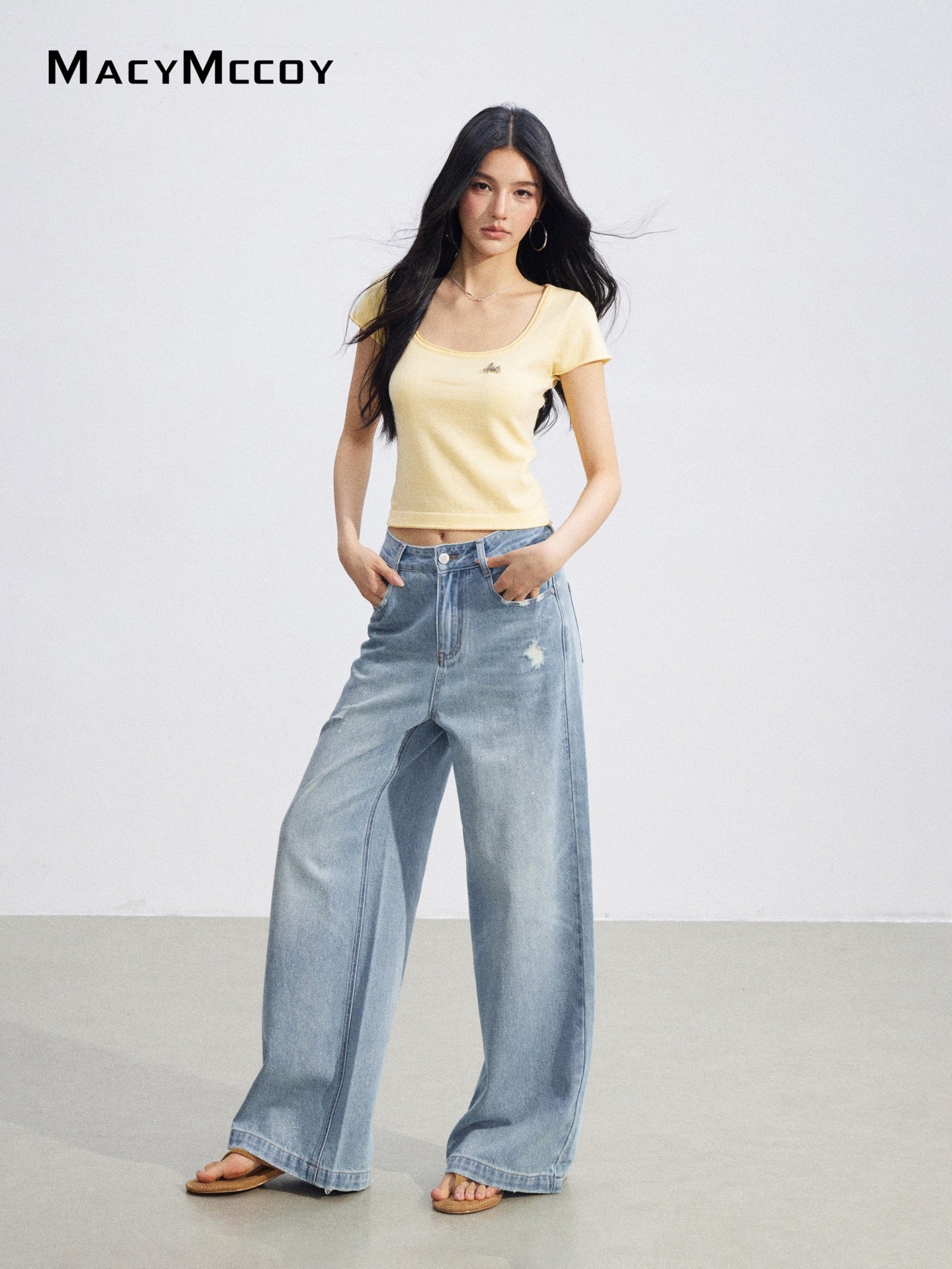 MacyMccoy MMC2026086 Basic U-Neck Top(4color)