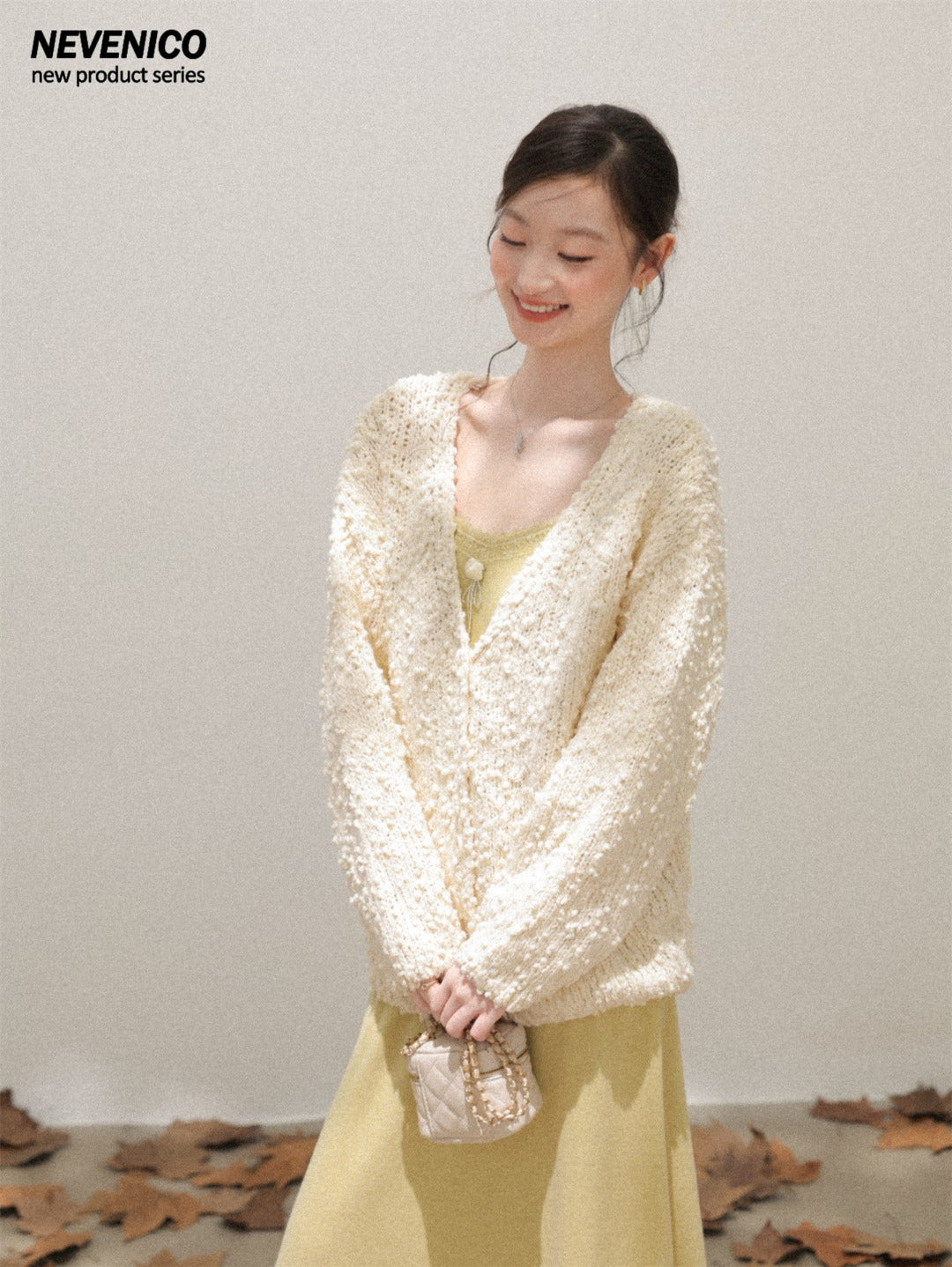 NeveNico SALE NN2510018 Chunky Hand-Crochet Cardigan