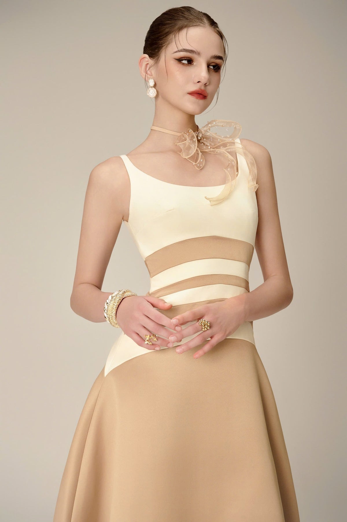 Nhat VY ORLA DRESS