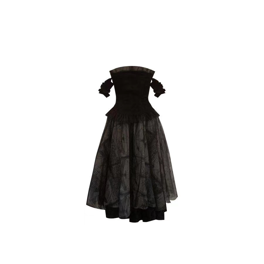 By Cookie H" clown play "leaf tube dress