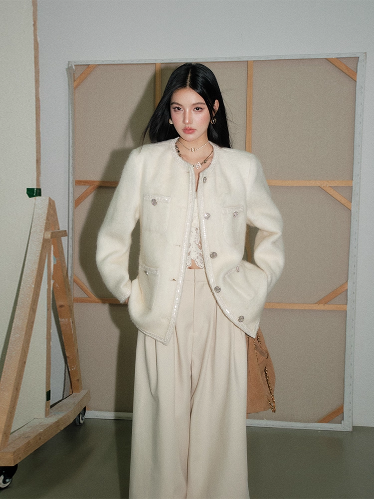 OLIVIA DUO DWT25418 Oversized Straight-Line White Bouclé Jacket