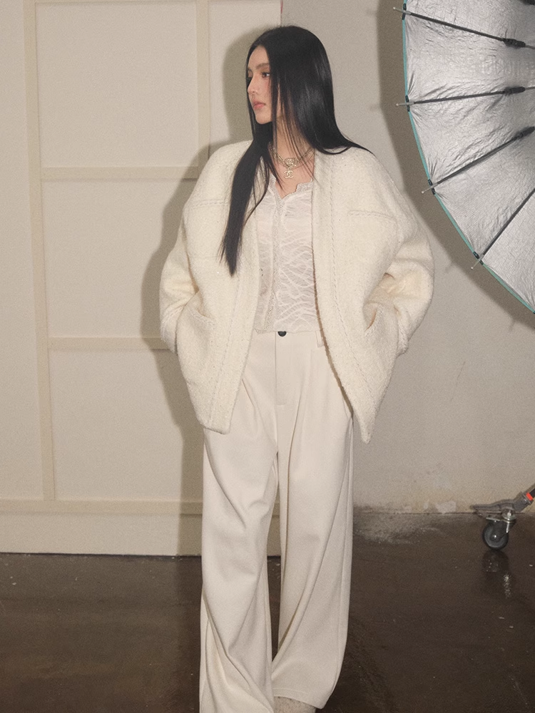 OLIVIA DUO DAWT24715 Cozy Cream Cardigan