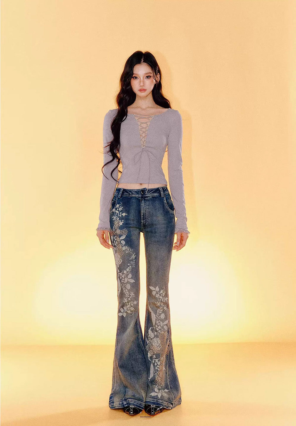 Tut tuto Vintage rose embroidered low waist jeans