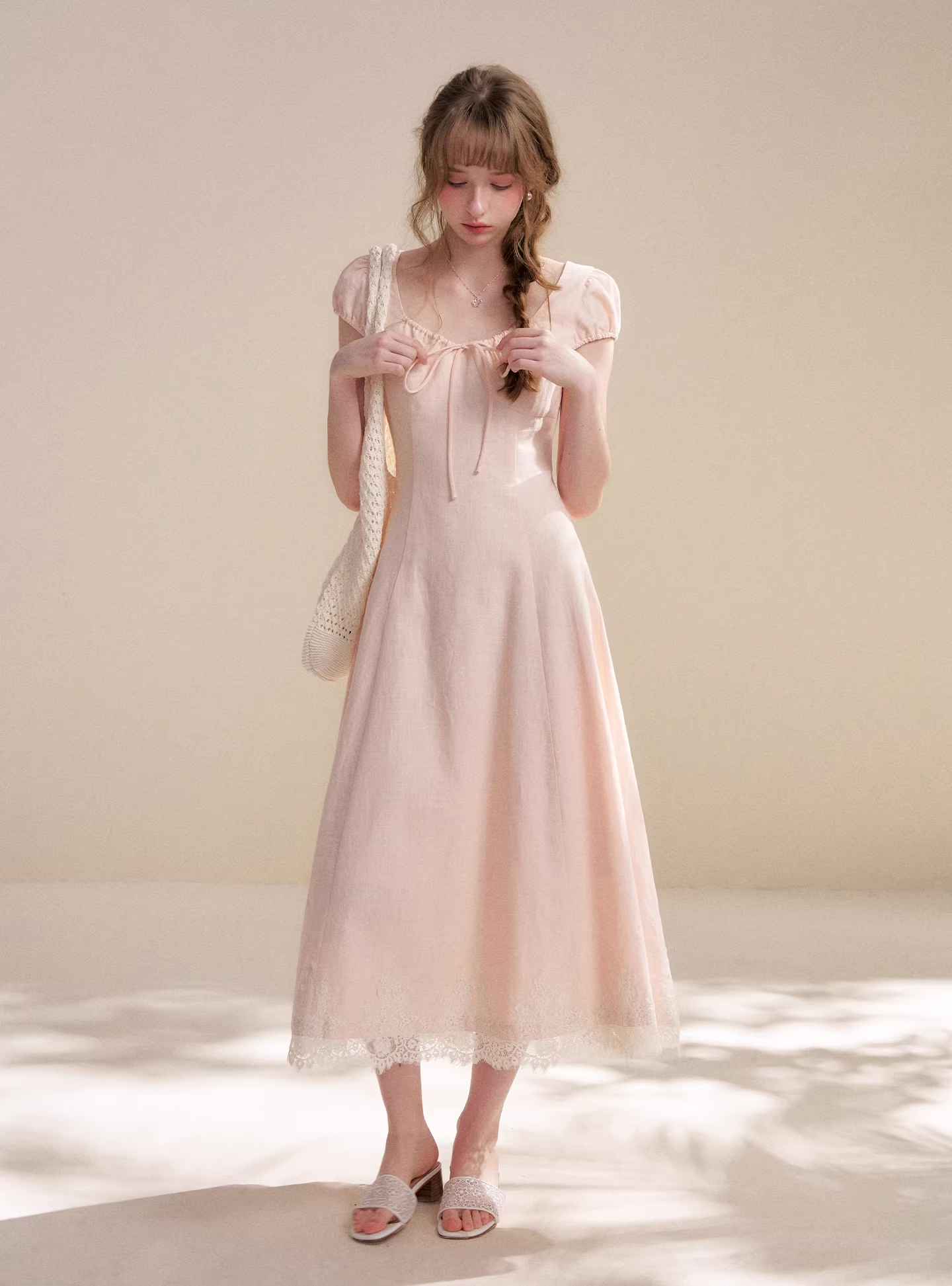 Kroche KR6063 Splicing lace waist cinching dress