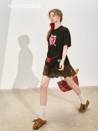 SOMESOWE S2508149 Apple print silhouette short sleeved T-shirt (2color)