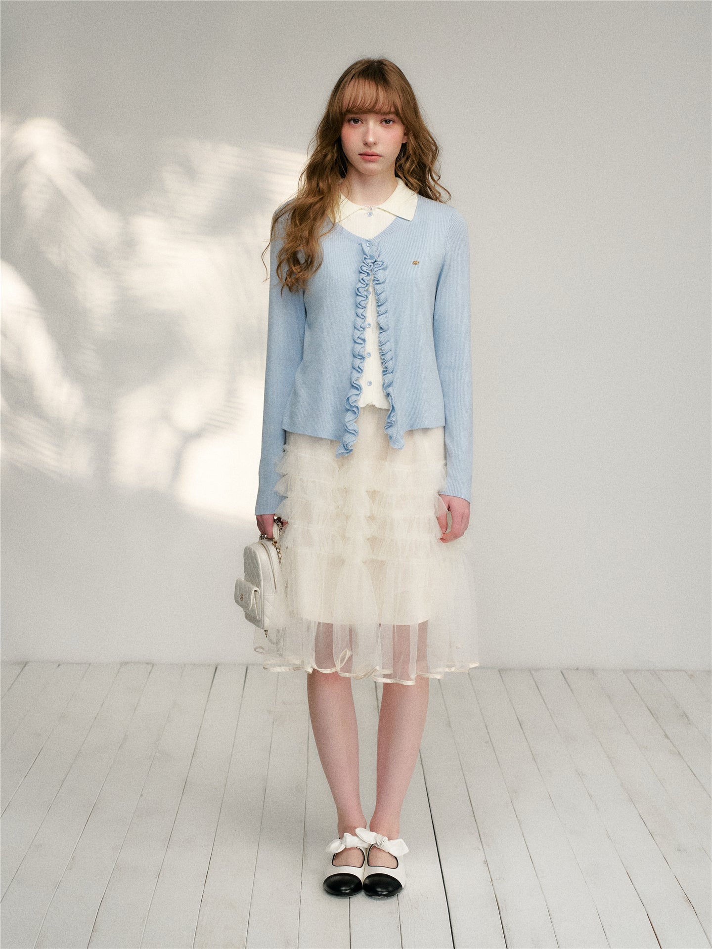 16DEWS 16D26124 Fake two piece lace collared knitted sweaters