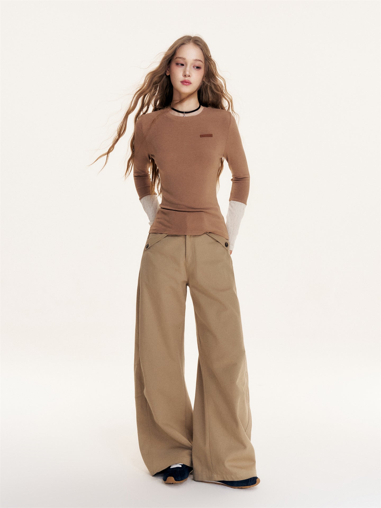 16DEWS 16D25435 Color blocked slim fit base top