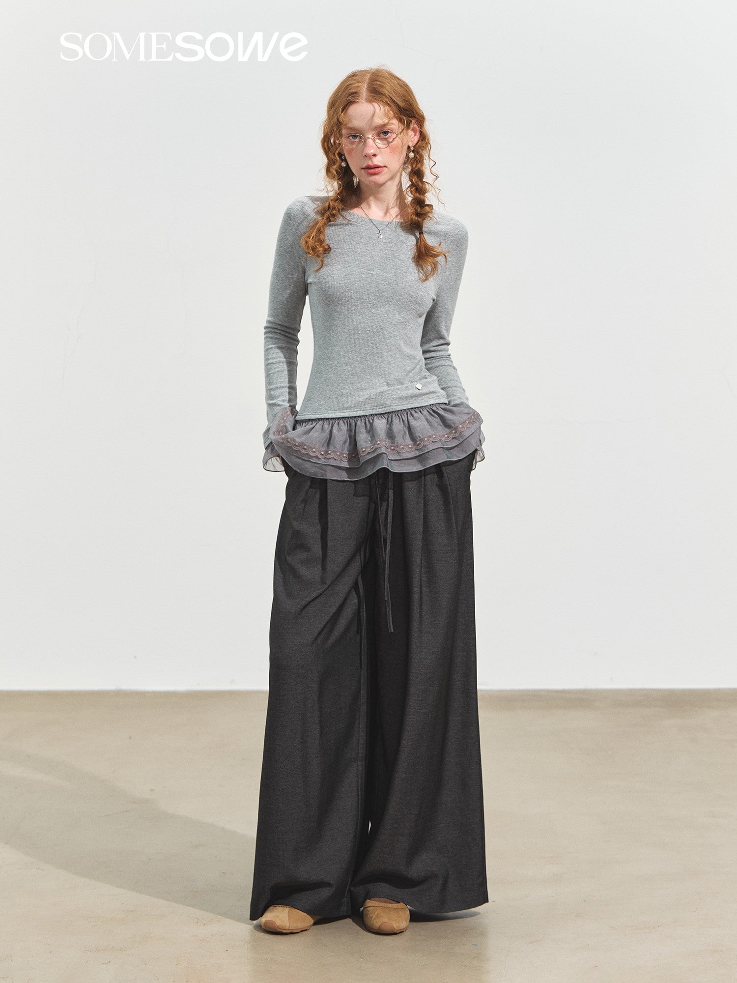 SOMESOWE S2508236 Double layered lace raglan warm velvet top