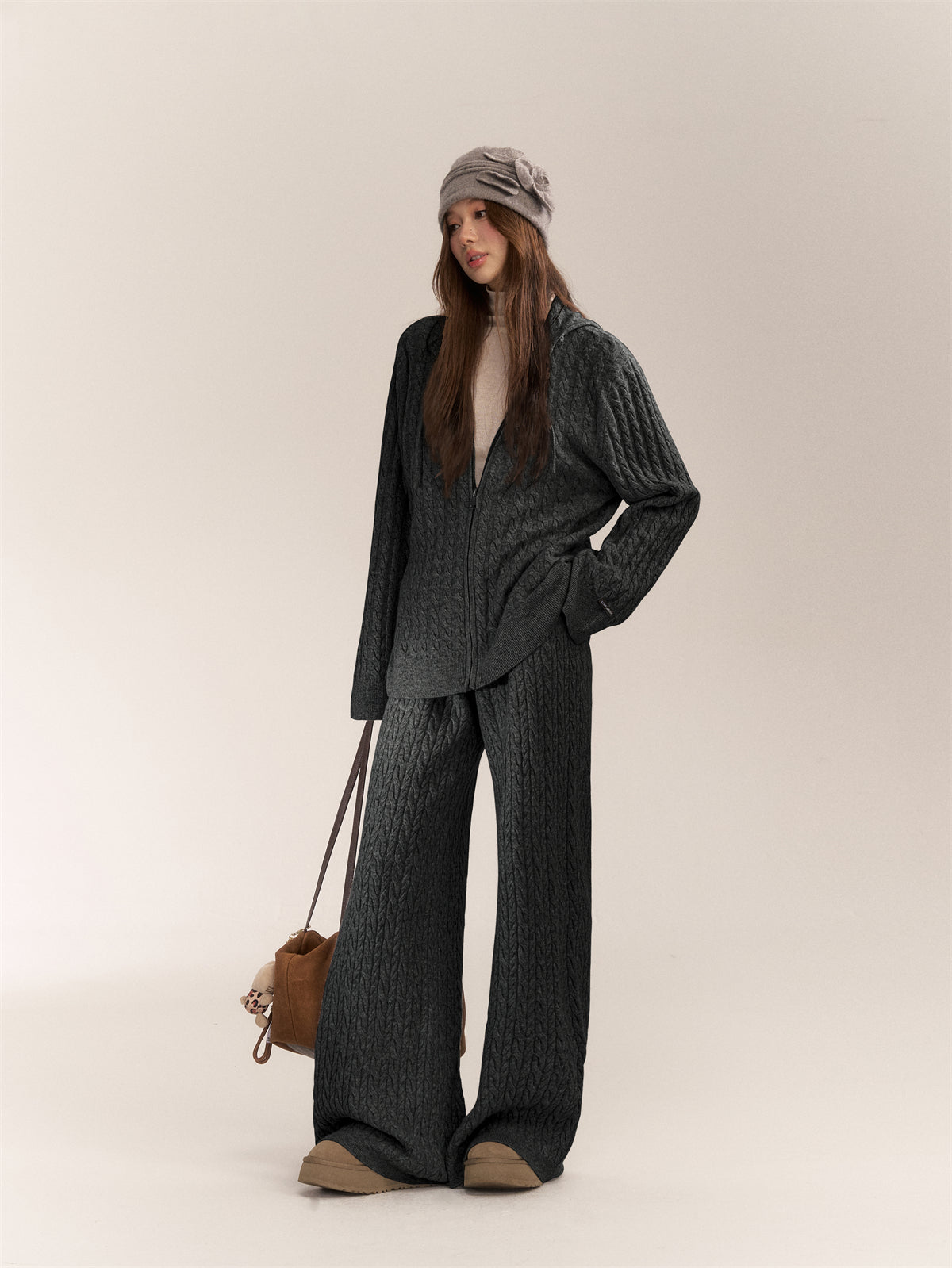 AsGony [Best Seller]  ASG24639 24653 Wool blend knitted top and slacks set