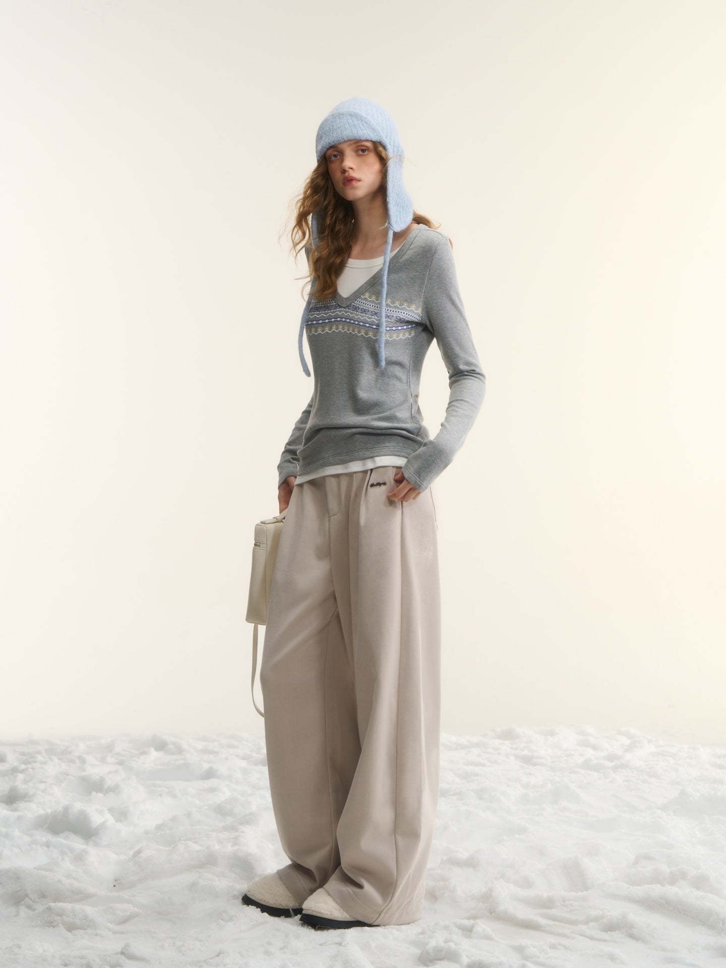 AsGony ASG25546 Fair Island Printed Fake Two Piece Top