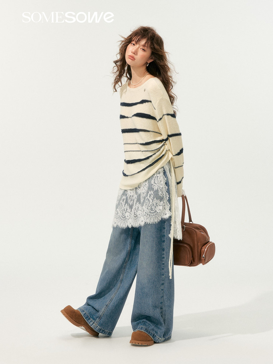 SOMESOWE S2508187 Irregular striped sweater
