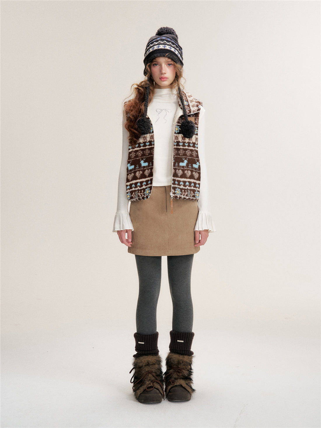 16DEWS 16D25480 Double sided Fer Island vest jacket