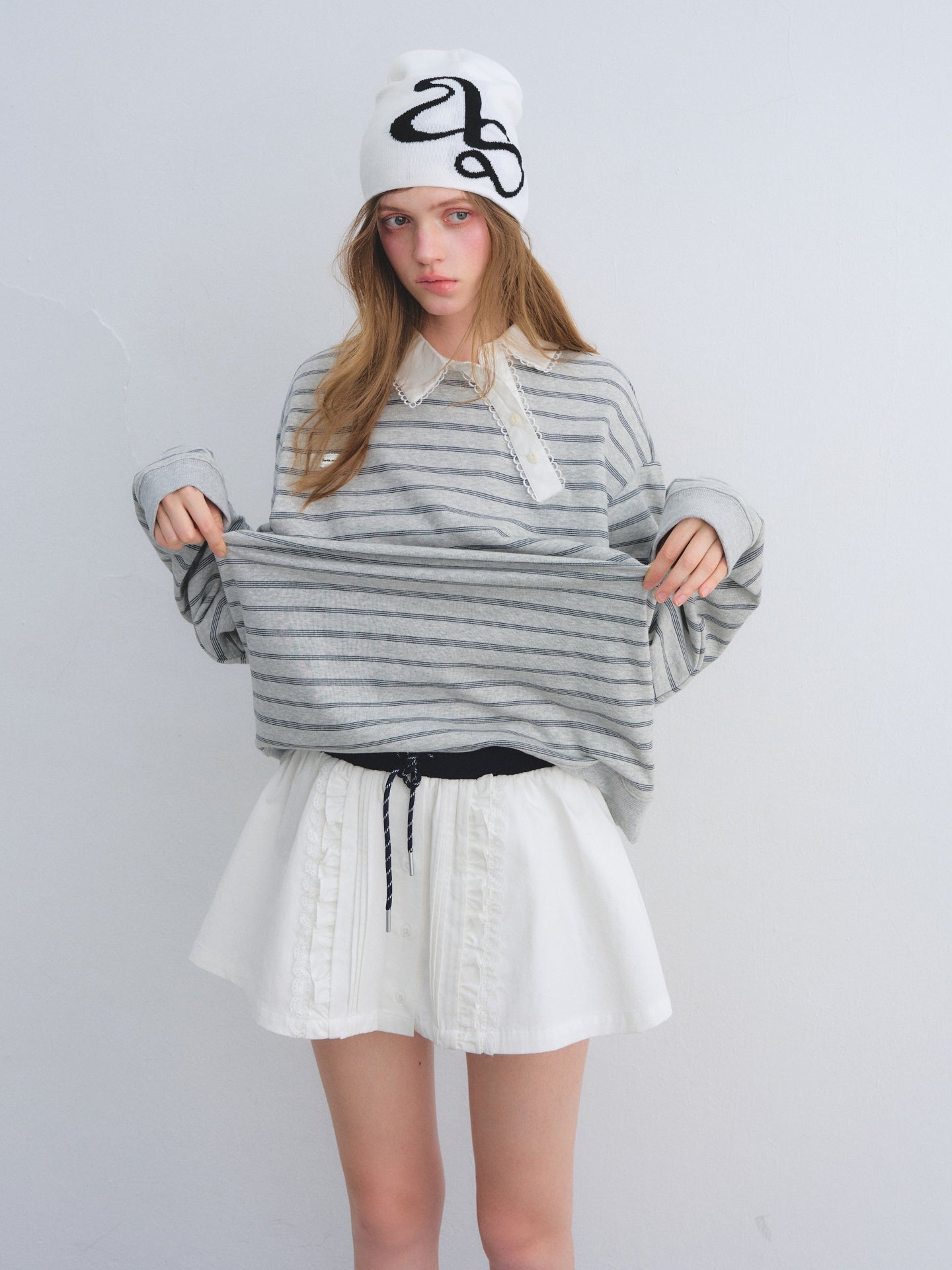 AsGony ASG25658 Slanted placket lace collar striped patchwork hoodie