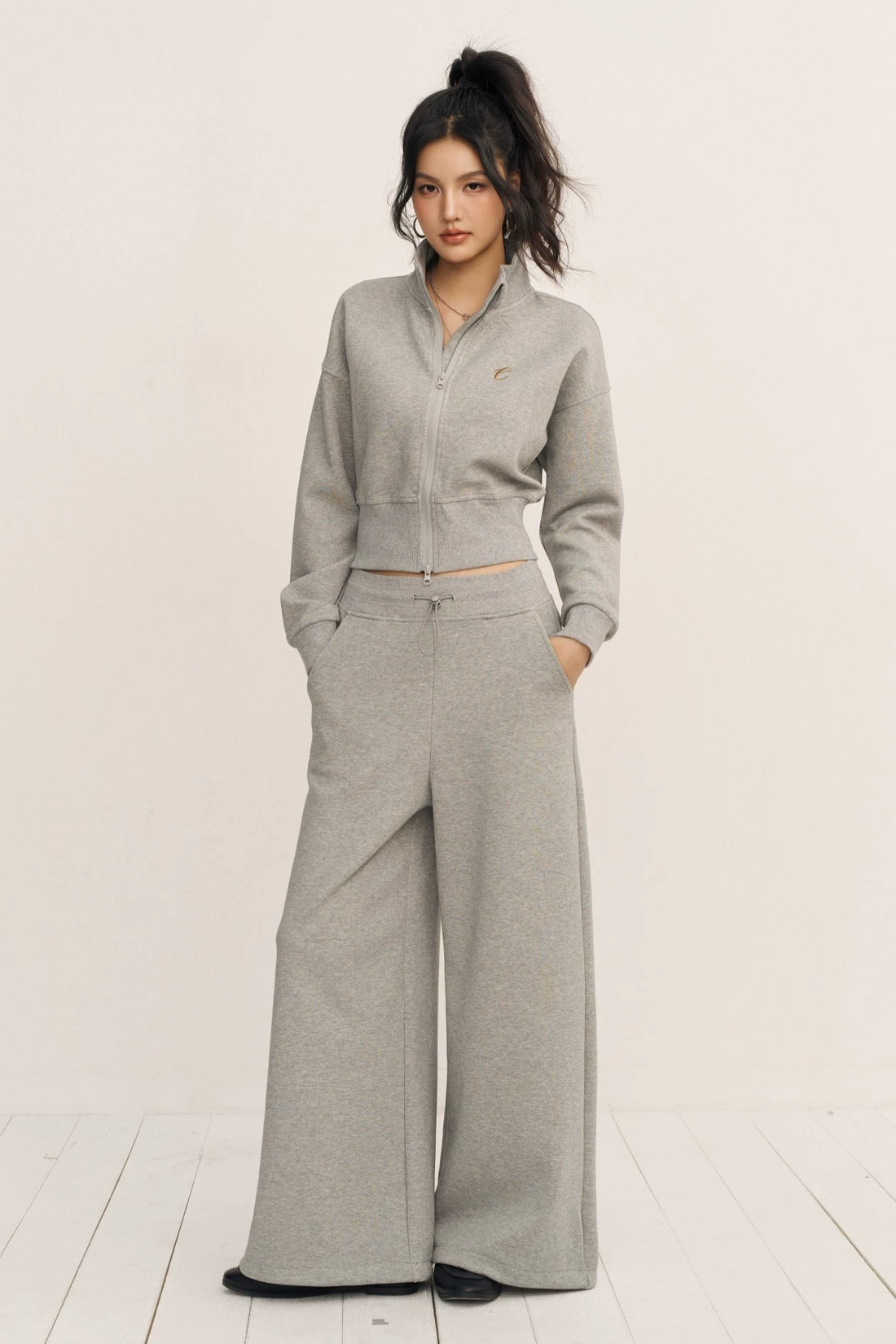 Chill Zoey Sweatshirt &amp; Straight-Leg Pants Set(2color)