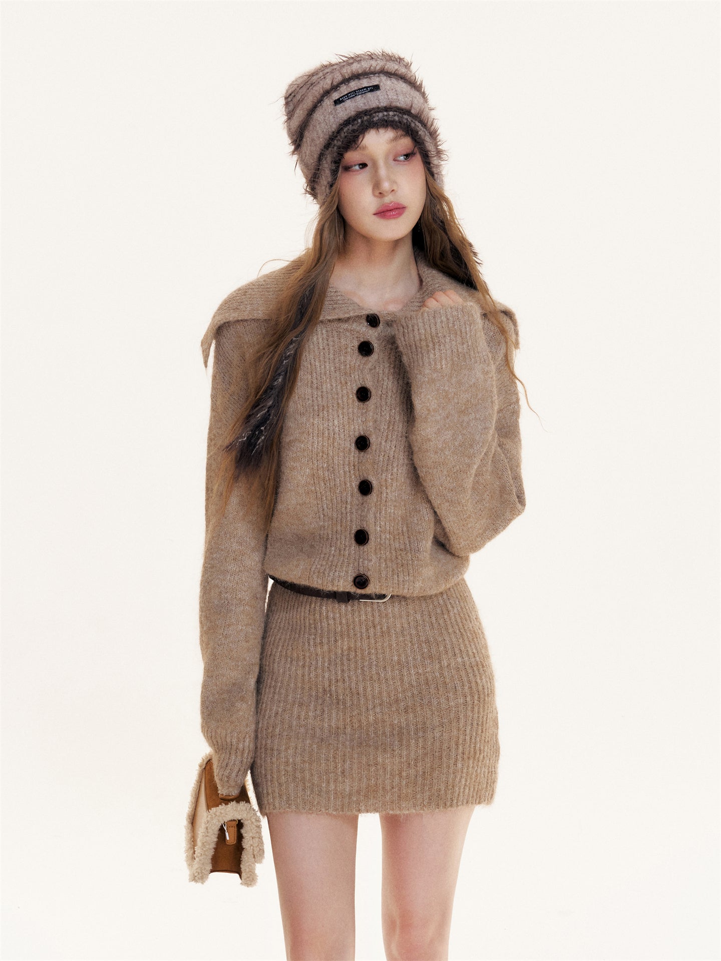 16DEWS 16D25395 Slim fit long sleeved knitted dress