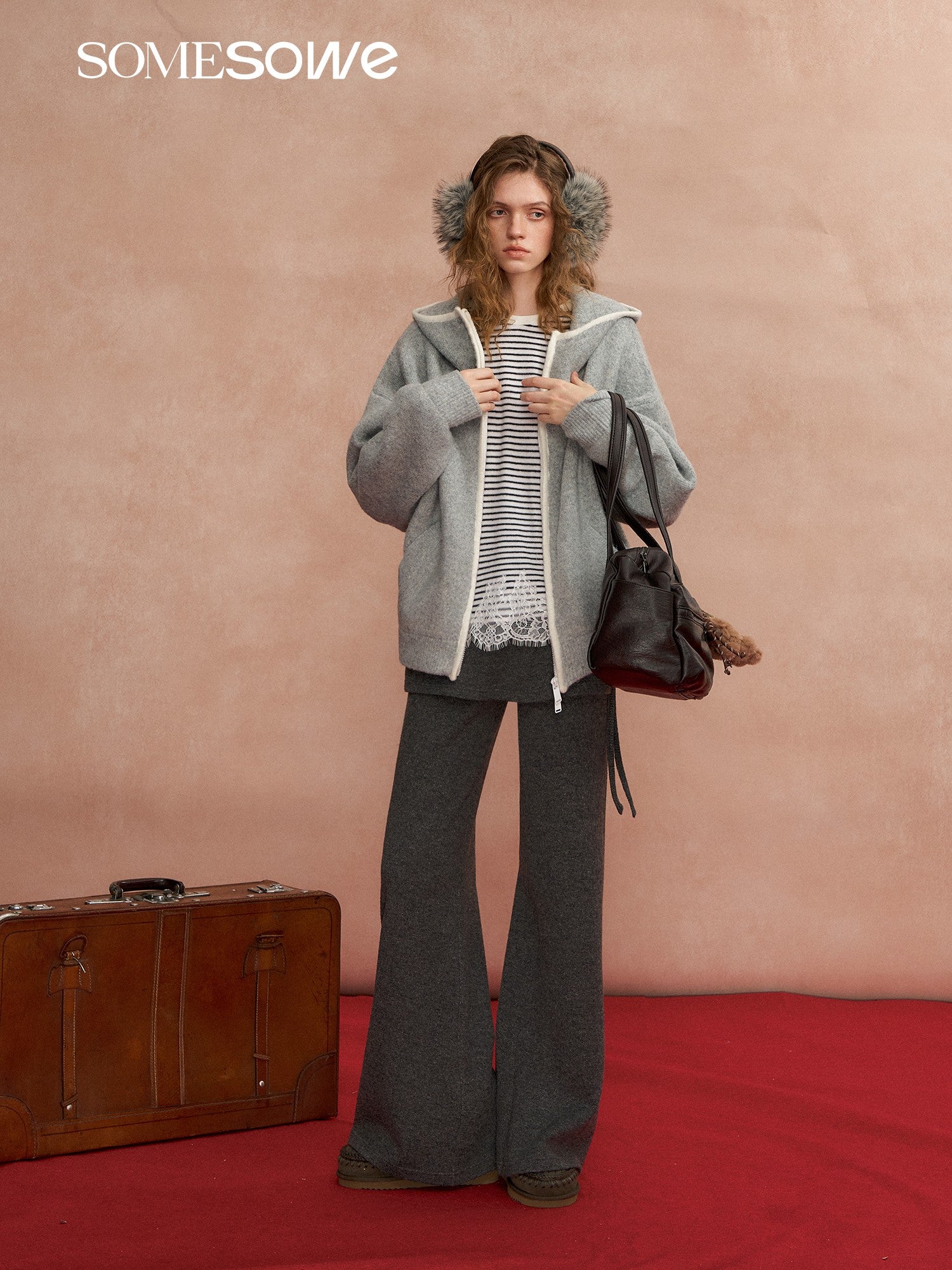 SOMESOWE S2508288 Loose contrasting edge hooded cardigan