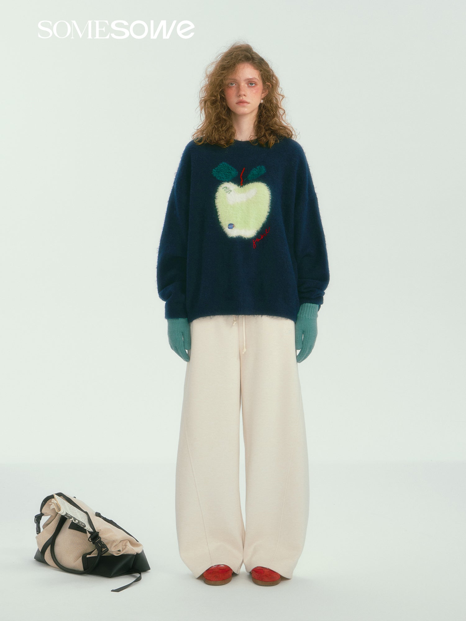 SOMESOWE S2407277 Fun Apple cloud sweater