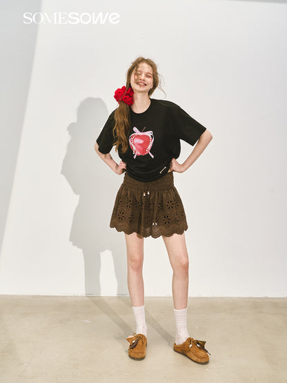 SOMESOWE S2508149 Apple print silhouette short sleeved T-shirt (2color)