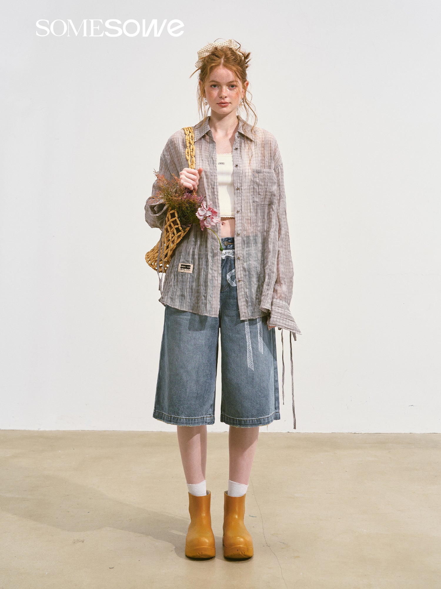 SOMESOWE S2508104 Pleated slightly transparent shirt (2color)