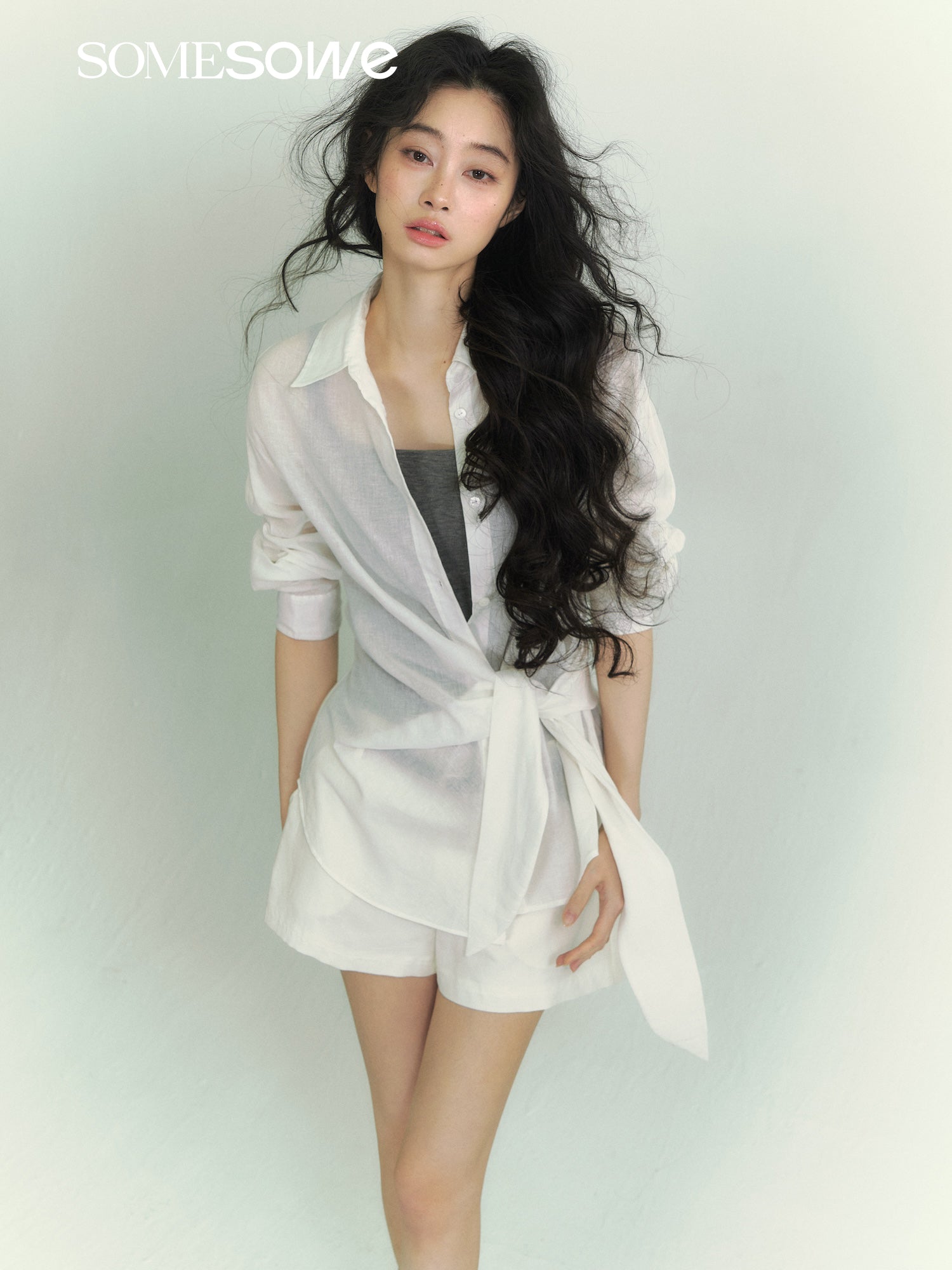 SOMESOWE S2609081 Lightweight lace up shirt