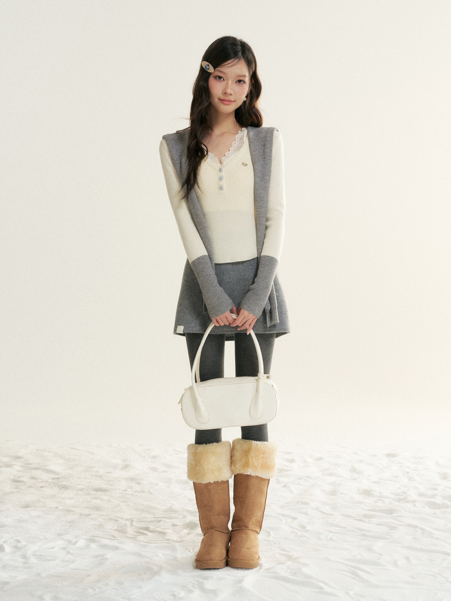 16DEWS 16D25520 Color blocking V-neck long sleeved slim knit sweater