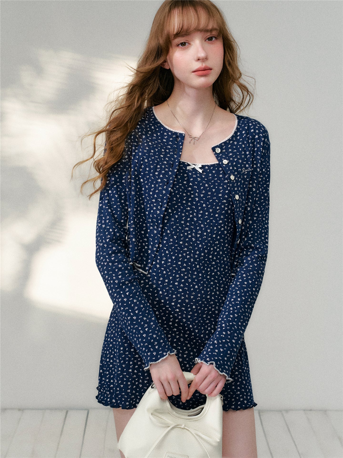 16DEWS 16D26129&amp;16D26130 Blue floral short cardigan + camisole dress