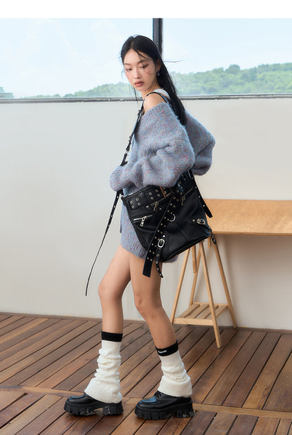 NAWS SALE Weaving Waves