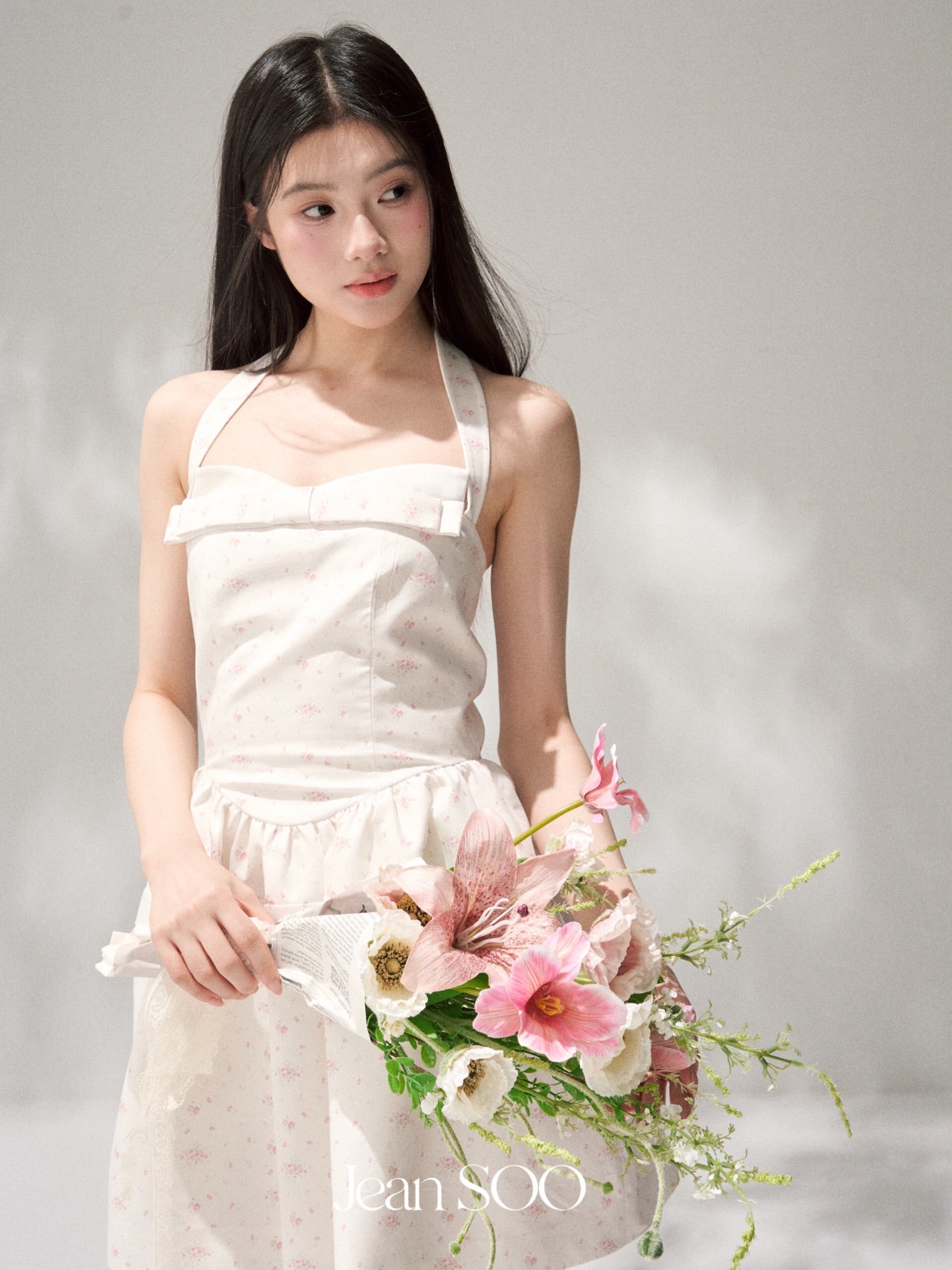 Jean Soo waist pleated hanging neck fluffy dress
