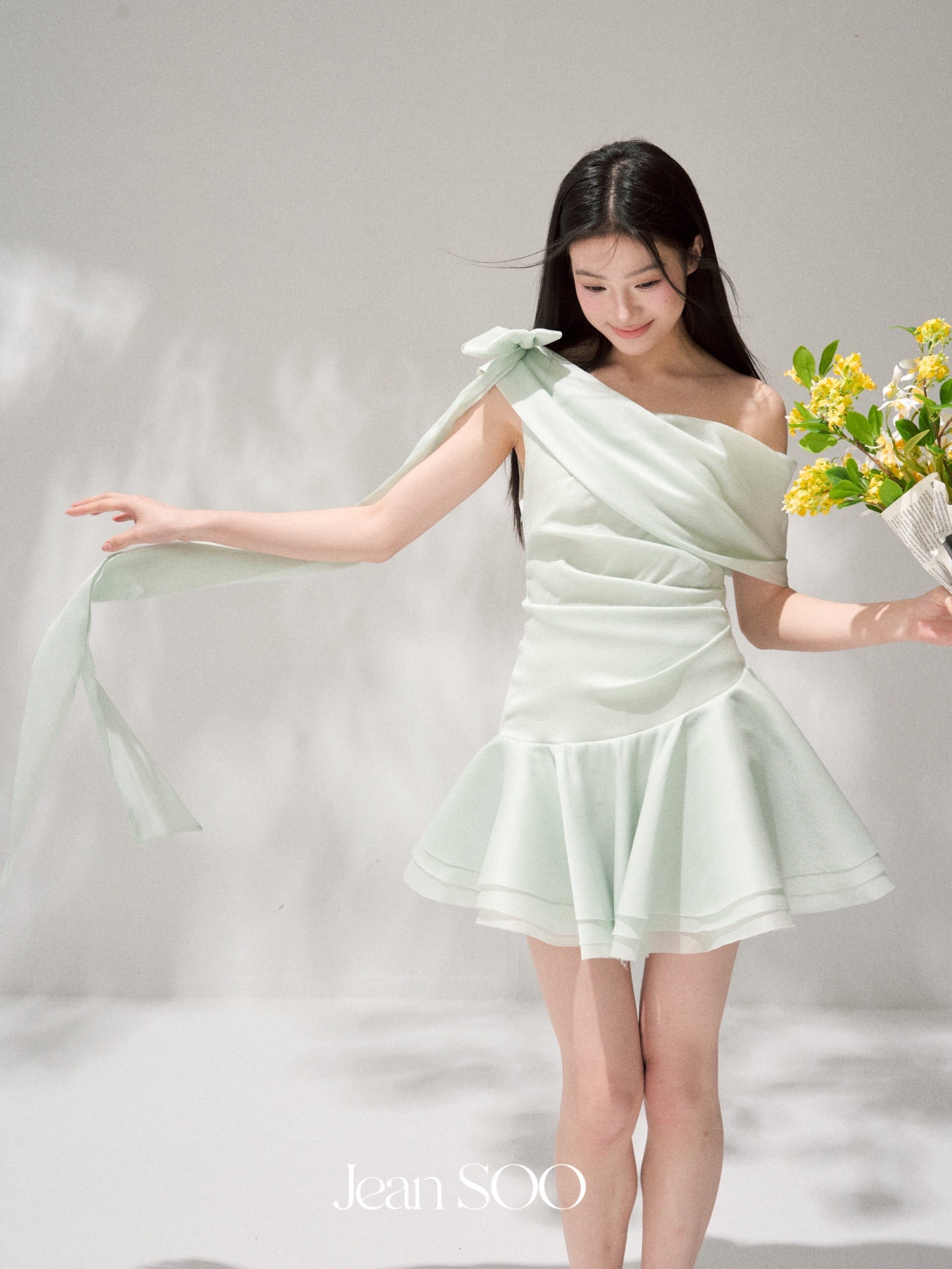 Jean Soo Green Elf slanted shoulder pleated irregular dress