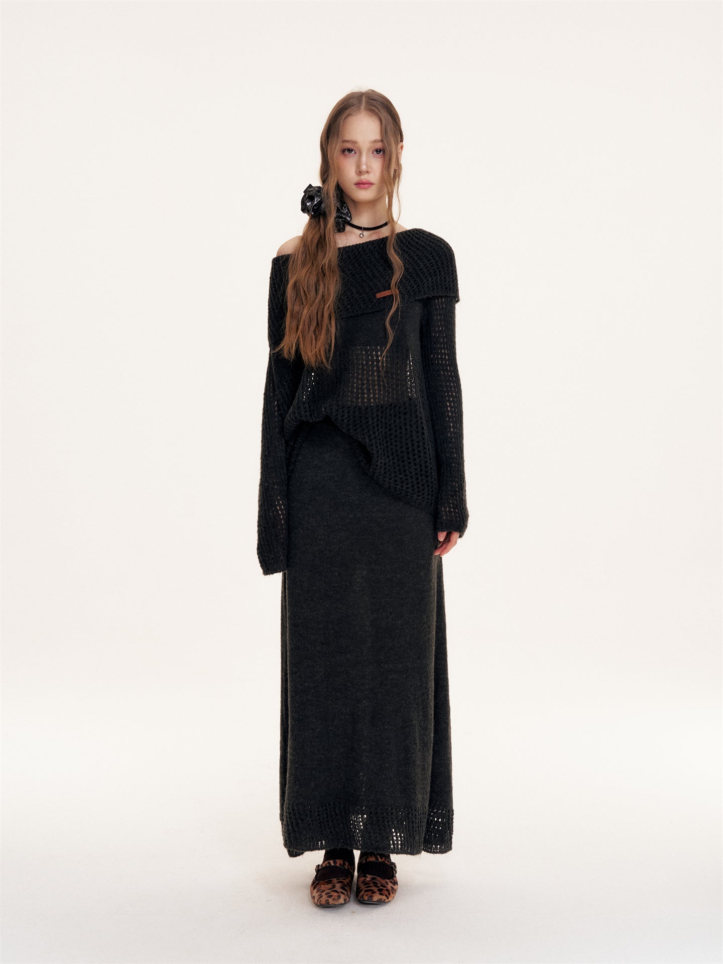 16DEWS 16D25387&amp;16D25388 Off shoulder knitted top + skirt set