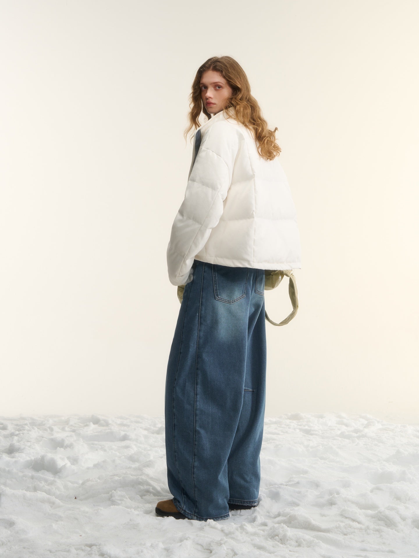 AsGony ASG25528 White duck down double-sided checkered short down jacket