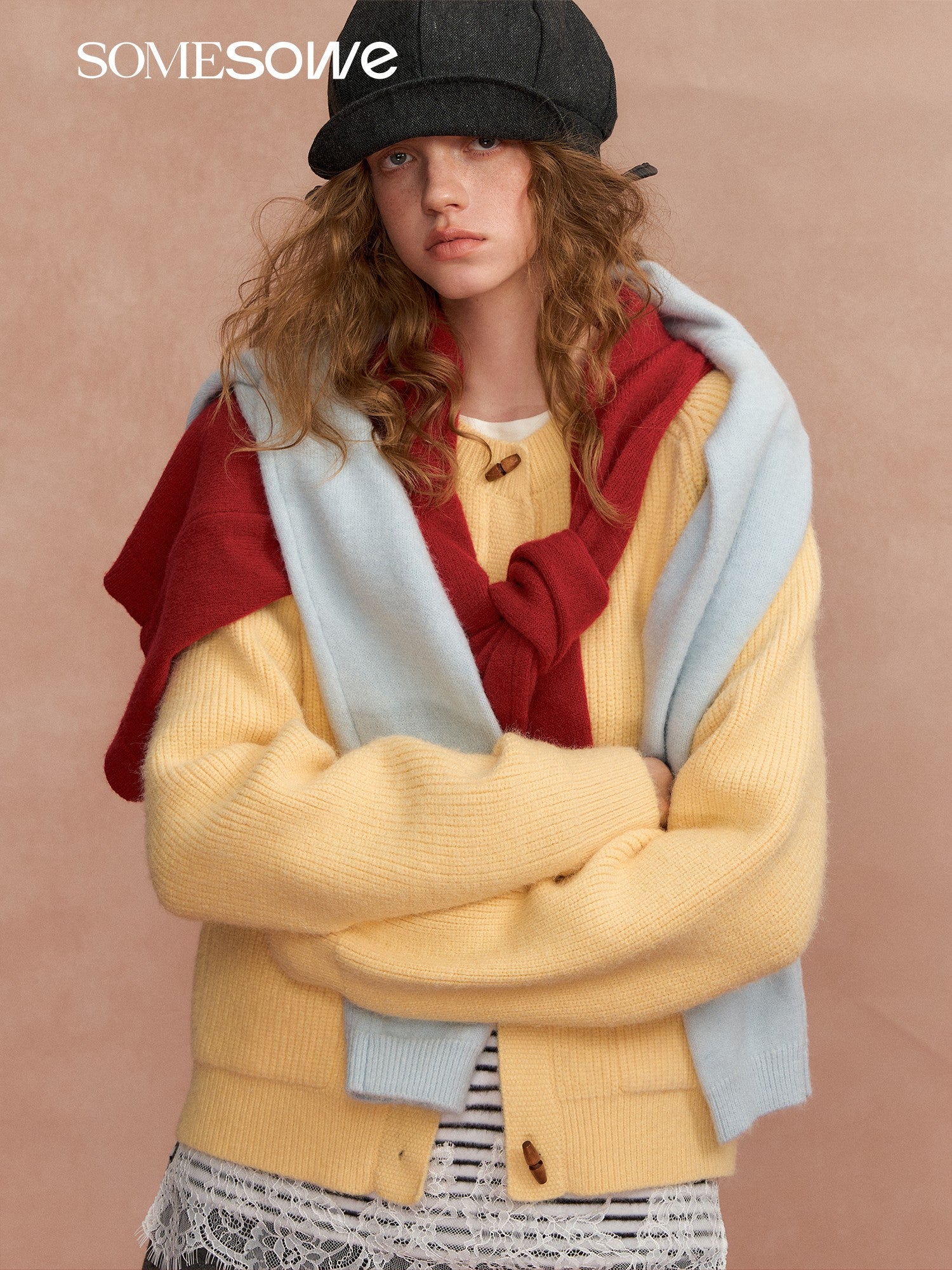 SOMESOWE S2508292 Retro cow horn button round neck sweater cardigan