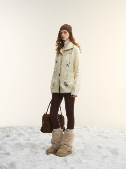 AsGony ASG25557 Wool Embroidered Stand up Collar Twisted Knitted Coat