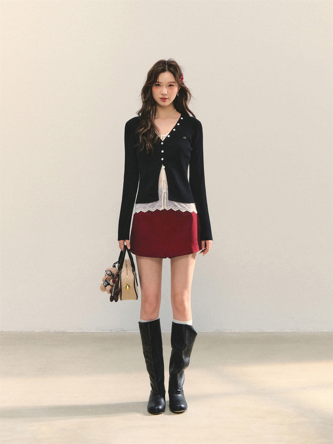 AsGony ASG25361 Lace strap fake two-piece knitted base top