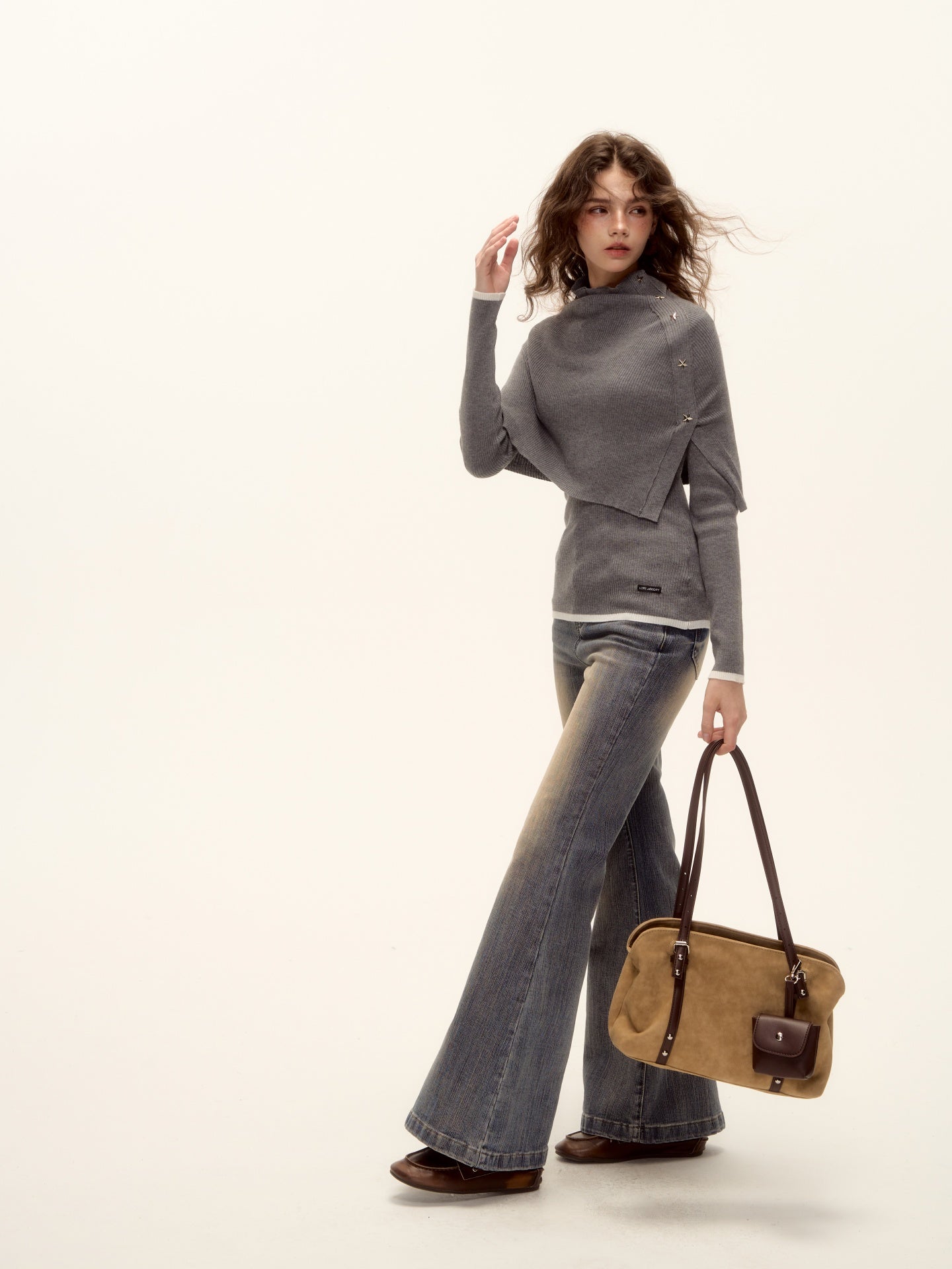 AsGony ASG25501 Wool shawl high neck rivet fake two piece sweater