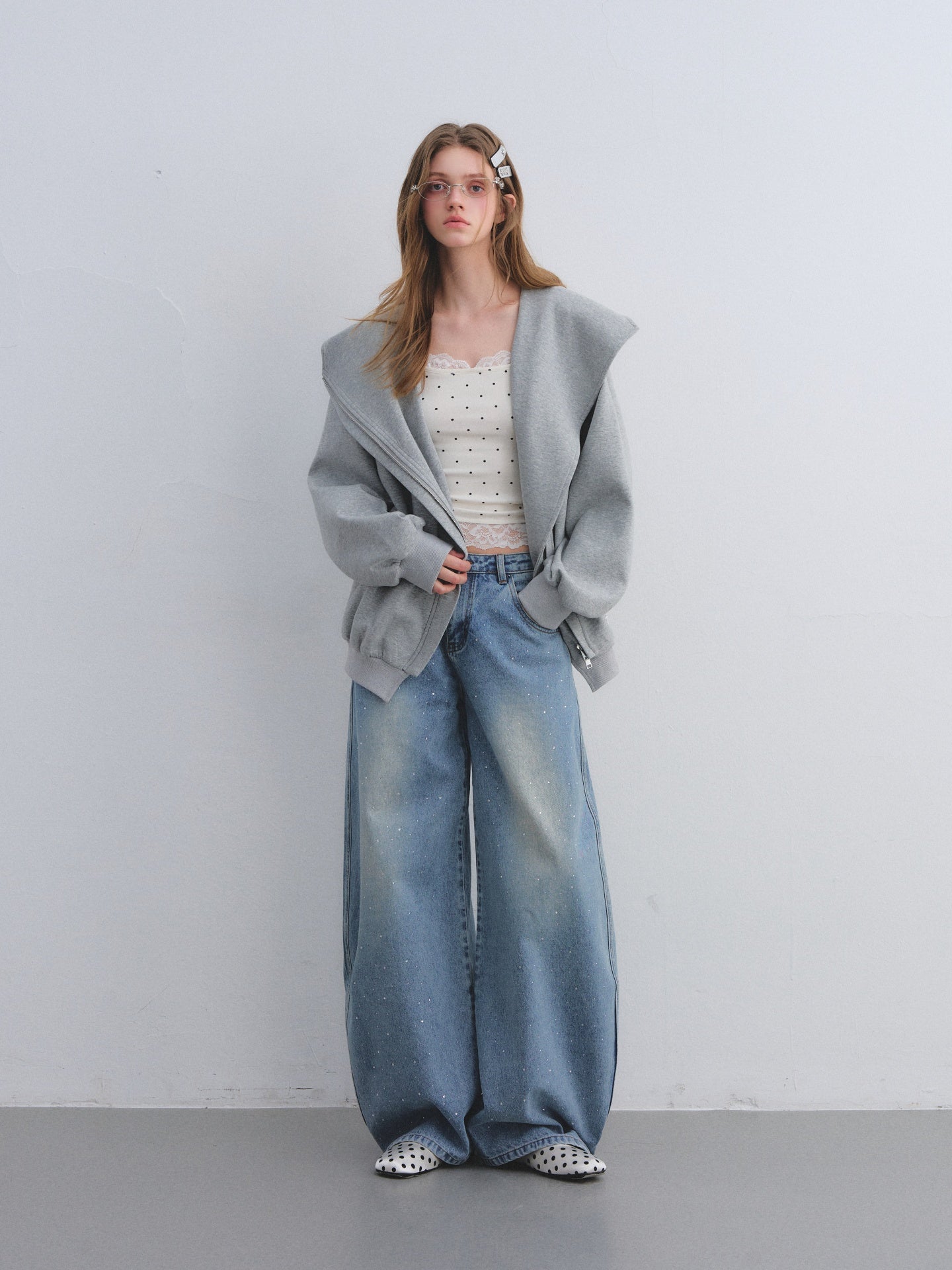 AsGony ASG25670 Lace patchwork polka dot camisole